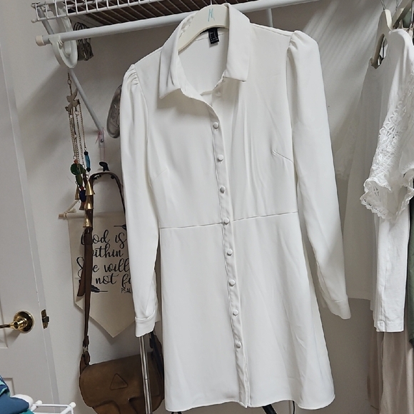 Collared Button-Front Mini Dress - Picture 2 of 5